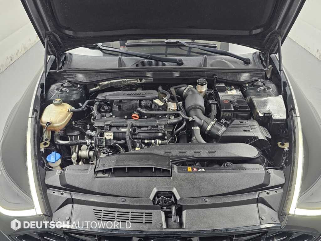 Hyundai Sonata — photo 06