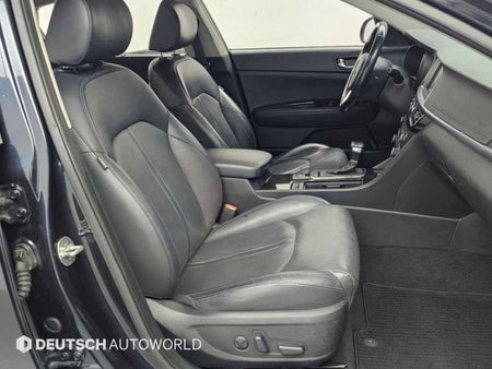Kia K5 — photo 10