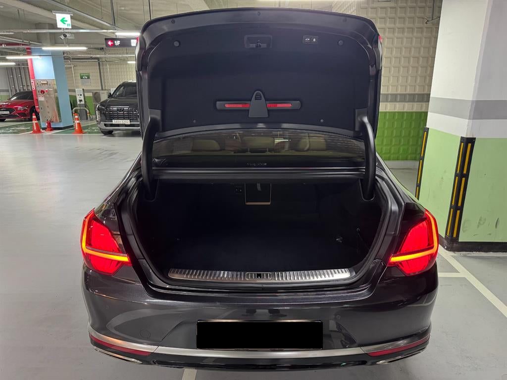 Kia K9 — photo 07