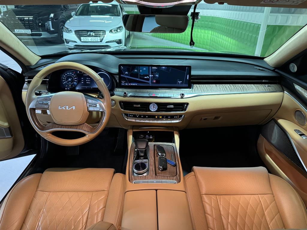 Kia K9 — photo 08