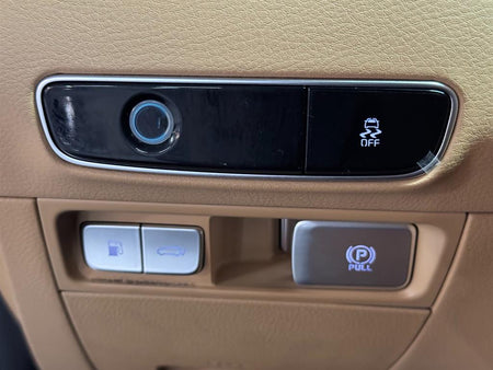 Kia K9 — photo 15