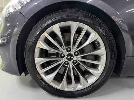 Kia K9 — photo 19