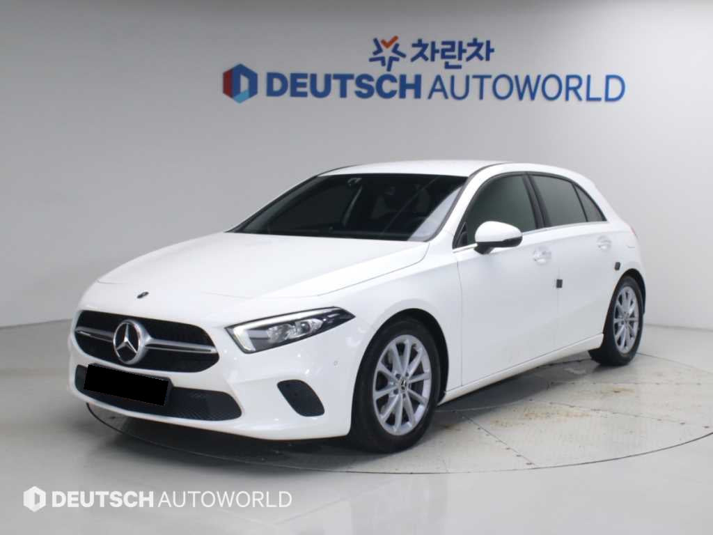 Mercedes-Benz A-Class — photo 01