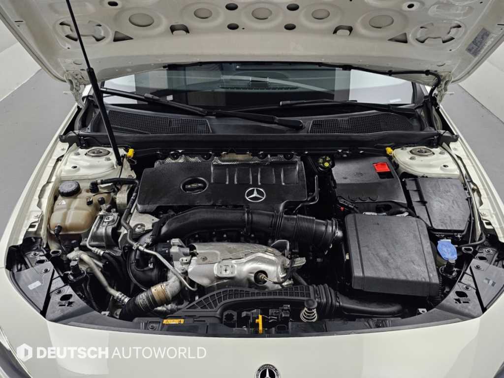 Mercedes-Benz A-Class — photo 06