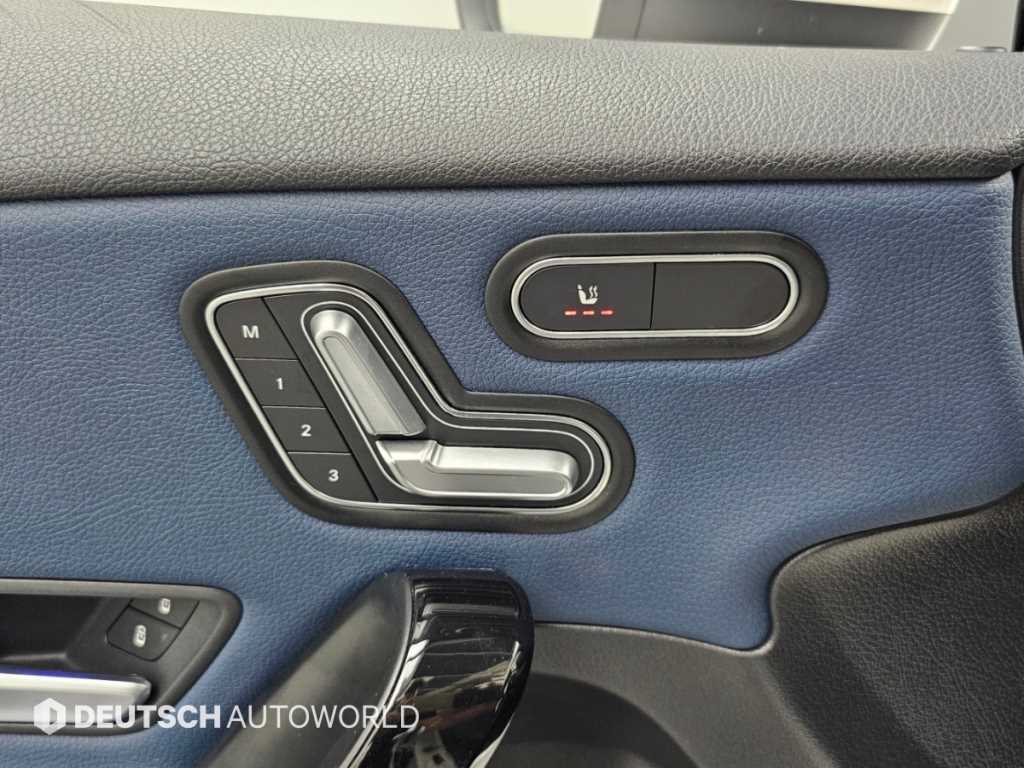 Mercedes-Benz A-Class — photo 17