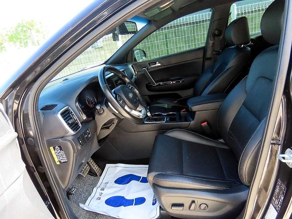 Kia Sportage — photo 05