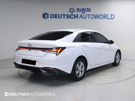 Hyundai Avante — photo 02