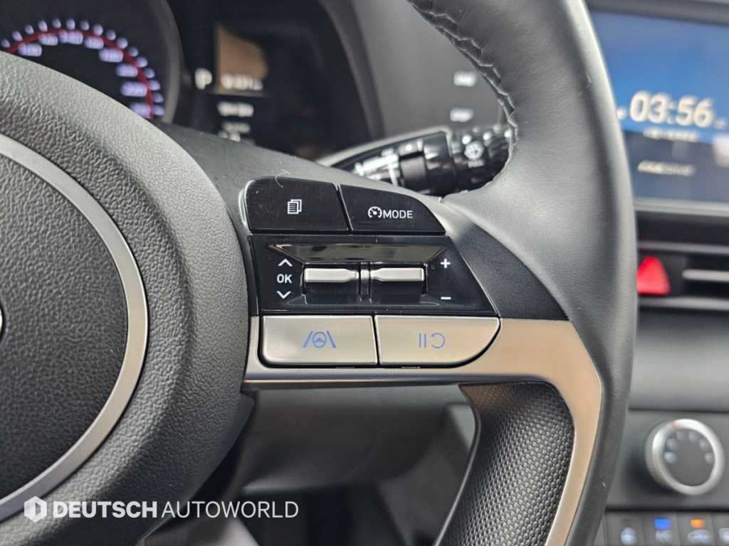 Hyundai Avante — photo 16