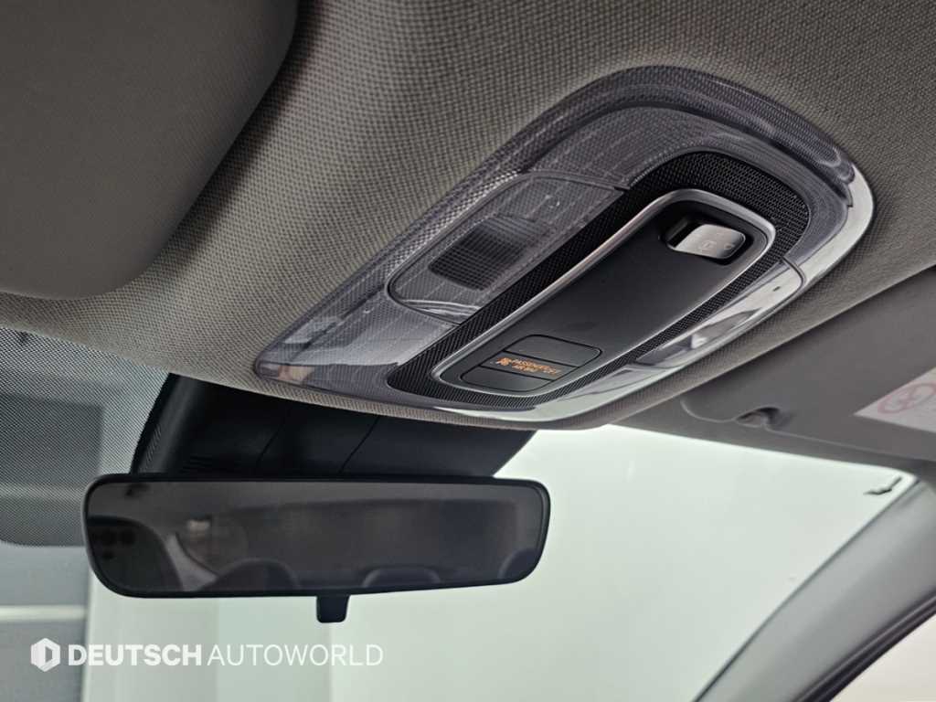 Hyundai Avante — photo 18