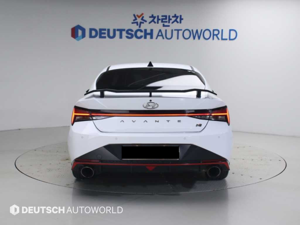 Hyundai Avante — photo 04
