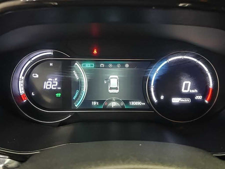 Kia Niro — photo 06