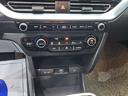 Kia Niro — photo 10