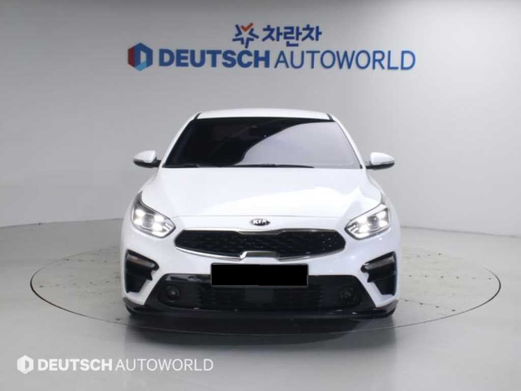 Kia K3 — photo 03