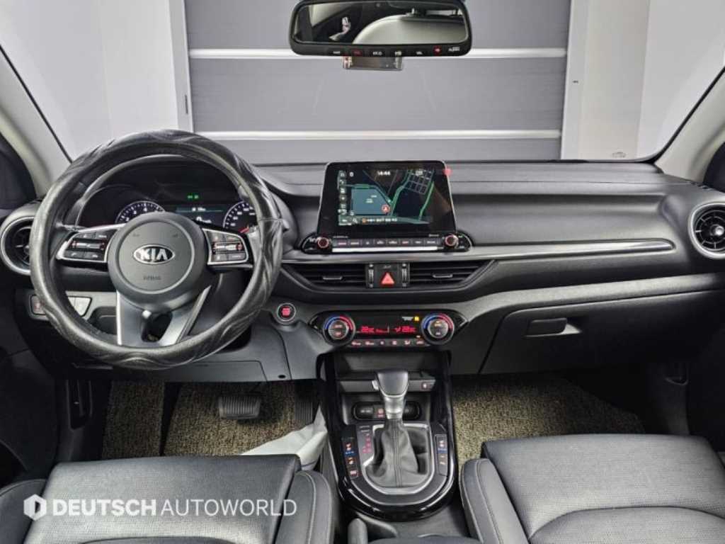 Kia K3 — photo 07