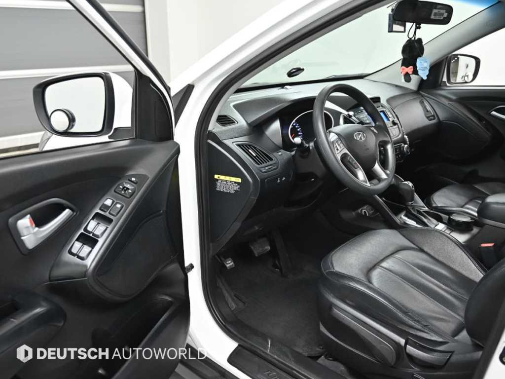 Hyundai Tucson — photo 11