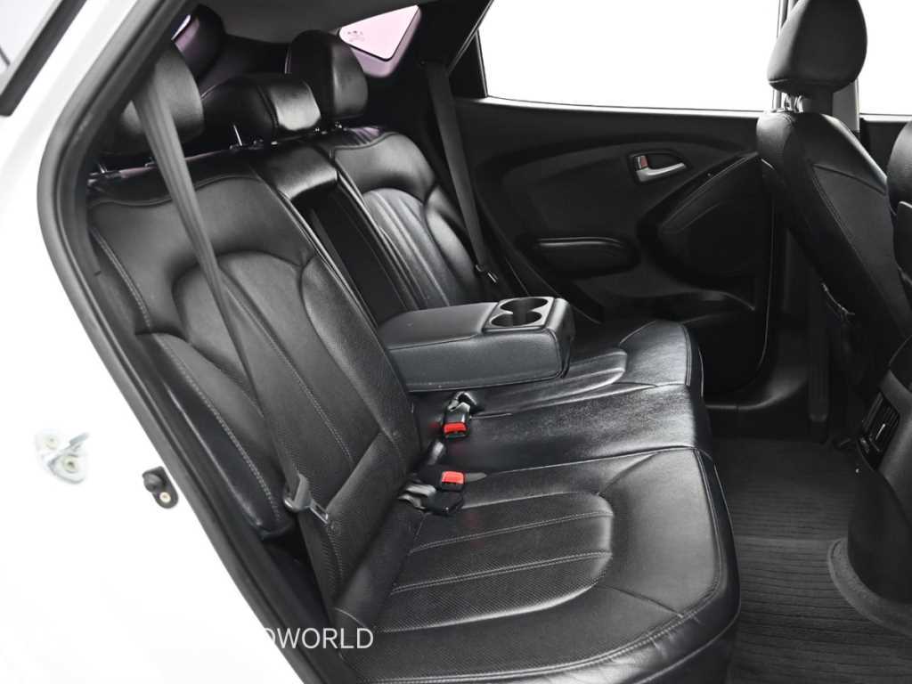 Hyundai Tucson — photo 12