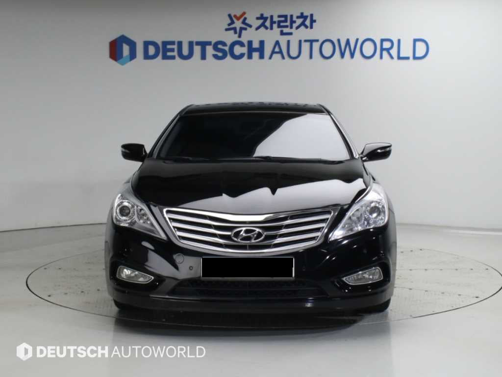 Hyundai Grandeur — photo 03