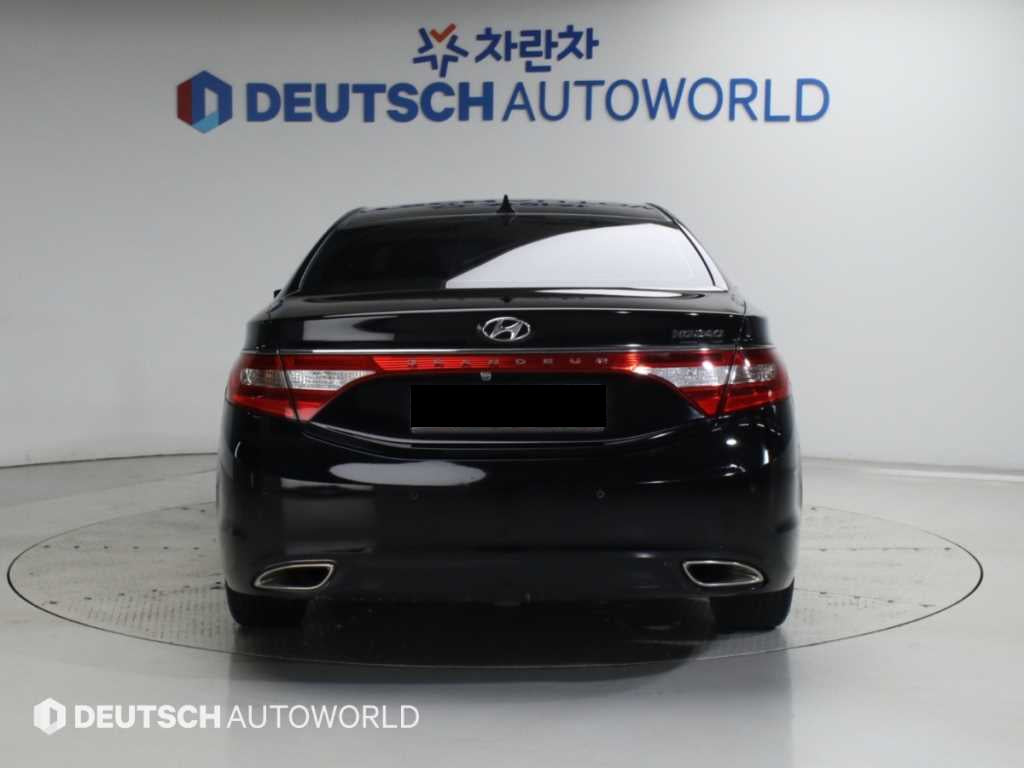 Hyundai Grandeur — photo 04