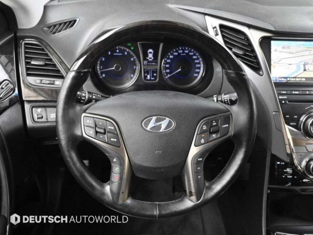 Hyundai Grandeur — photo 13