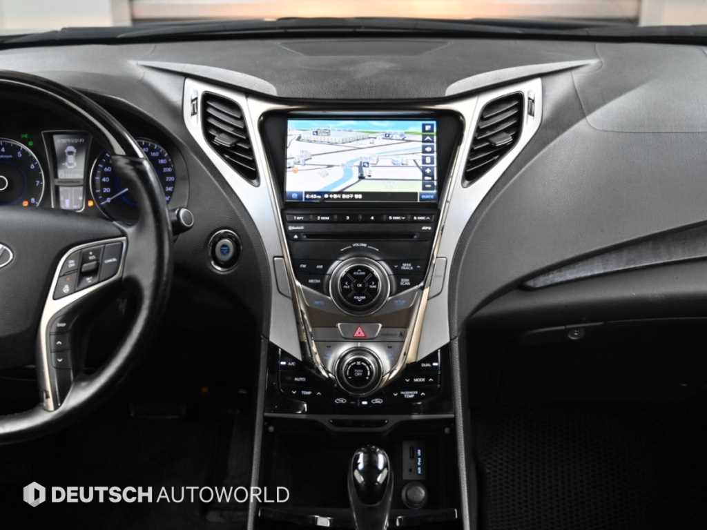 Hyundai Grandeur — photo 14