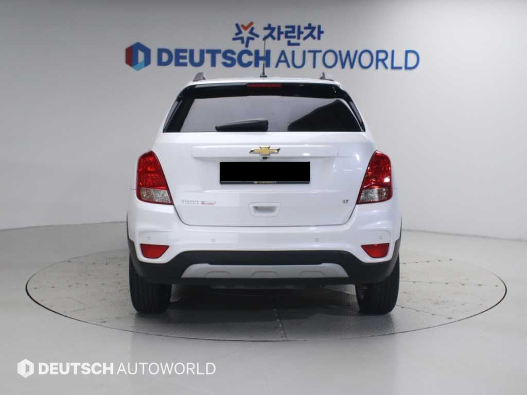 CHEVROLET Trax — photo 04