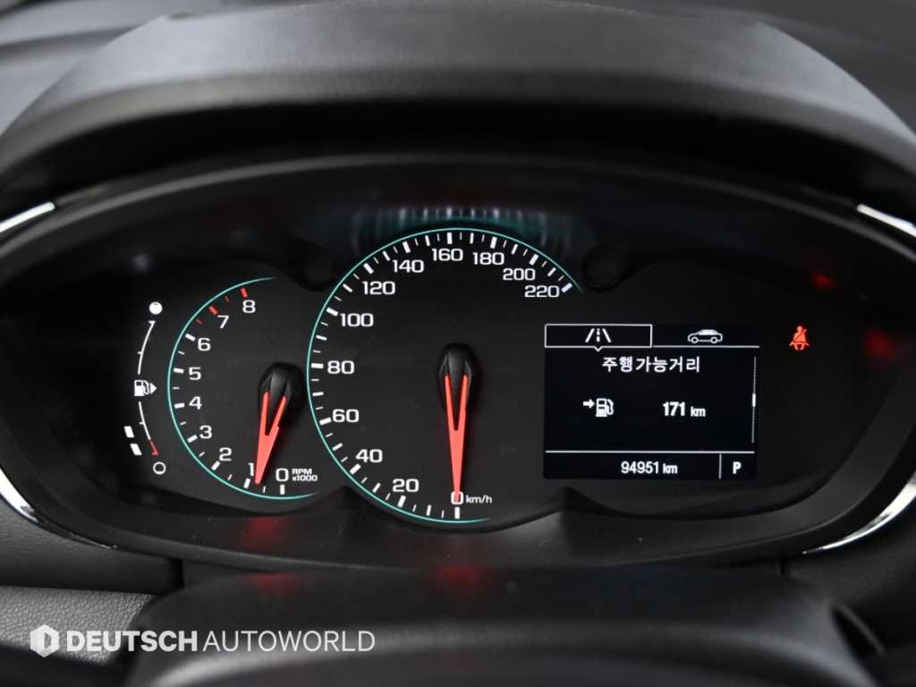 CHEVROLET Trax — photo 08