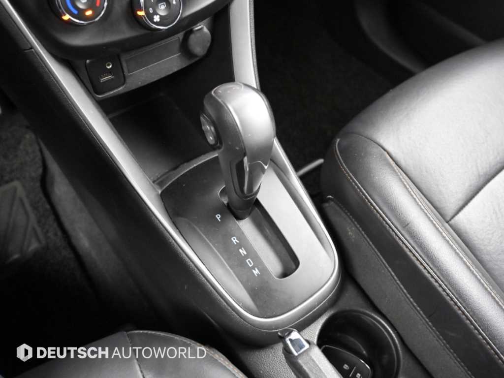 CHEVROLET Trax — photo 09
