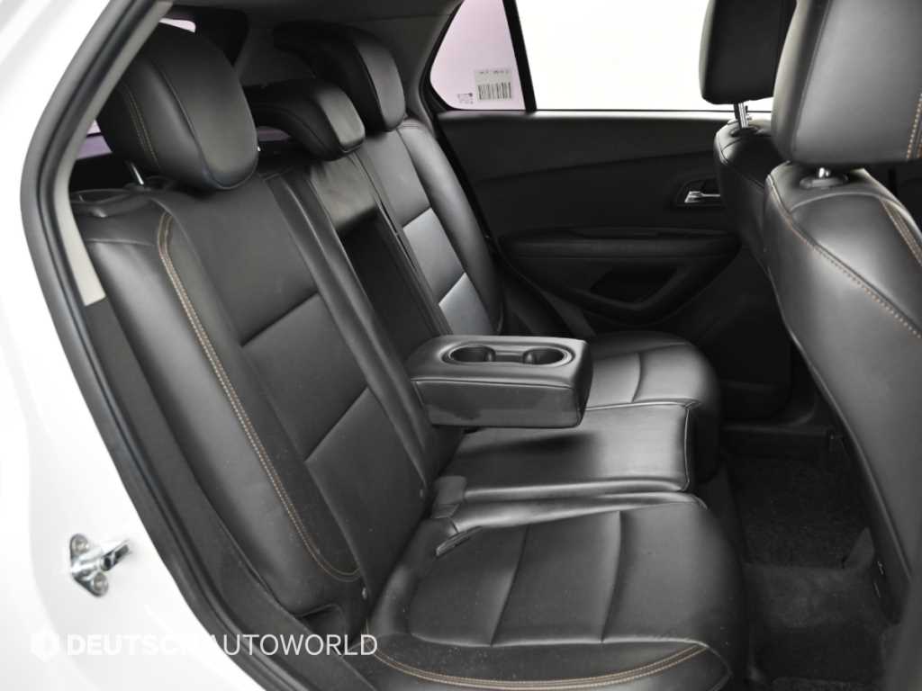 CHEVROLET Trax — photo 12