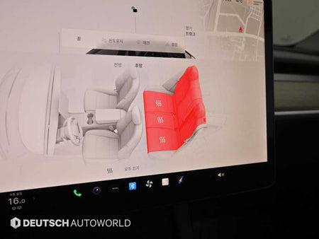 Tesla Model Y — photo 16