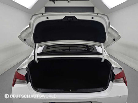 Hyundai Avante — photo 19