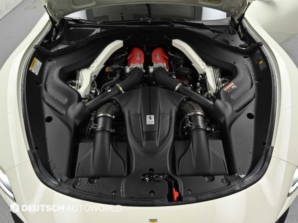 Ferrari Roma — photo 06