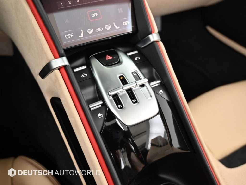 Ferrari Roma — photo 09