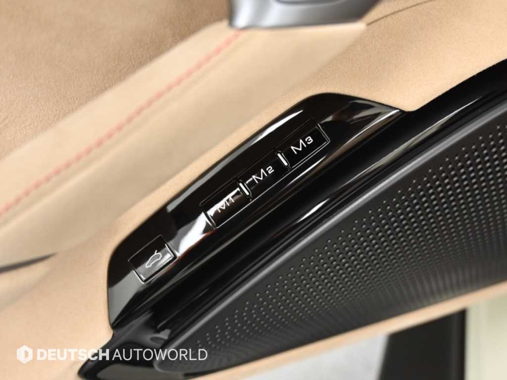 Ferrari Roma — photo 17