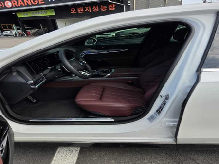 BMW 7-Series — photo 04