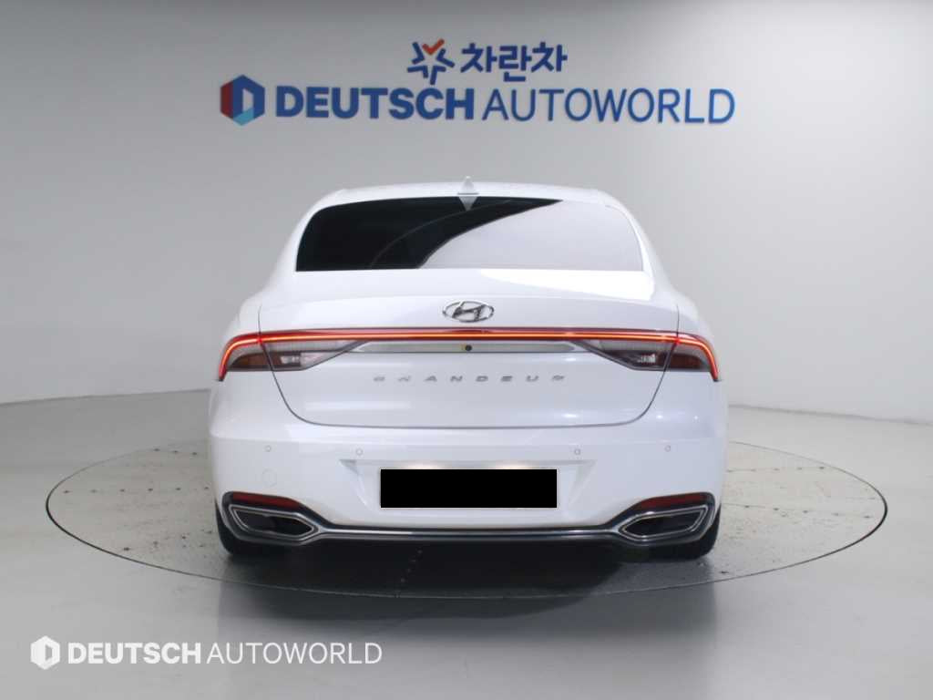 Hyundai Grandeur — photo 04