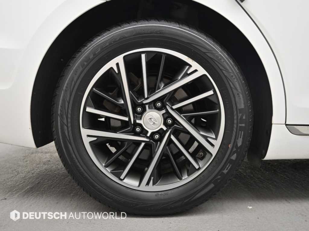 Hyundai Grandeur — photo 20