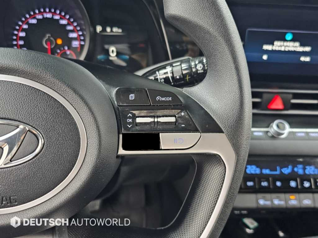 Hyundai Avante — photo 15