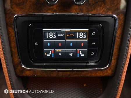 Bentley Flying Spur — photo 17