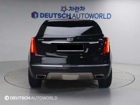 Cadillac XT5 — photo 04